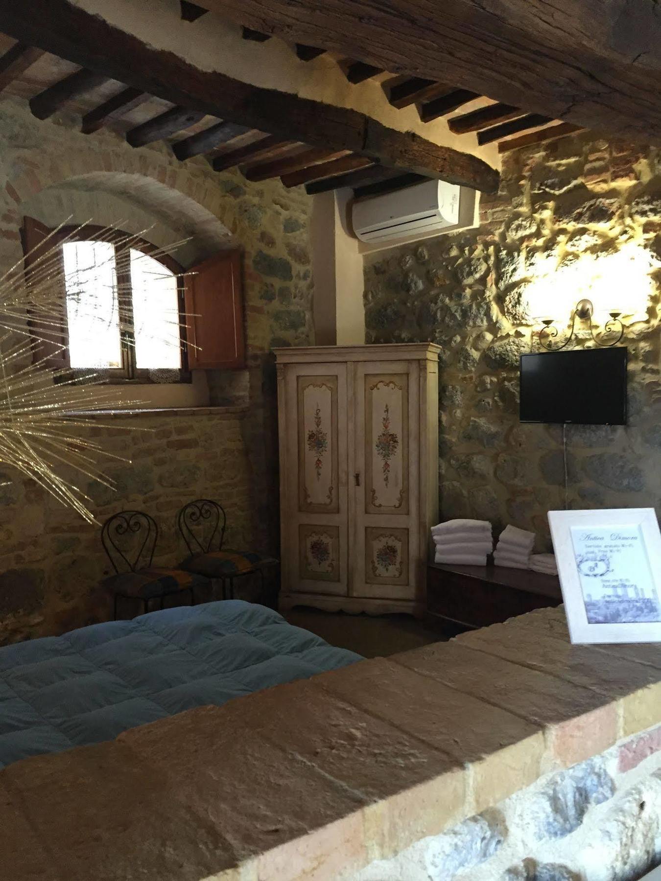 La Vecchia Corte San Gimignano Kültér fotó